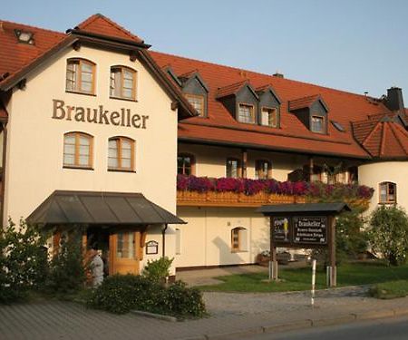 Landgasthof - Braukeller - Fattigau Oberkotzau Exterior foto